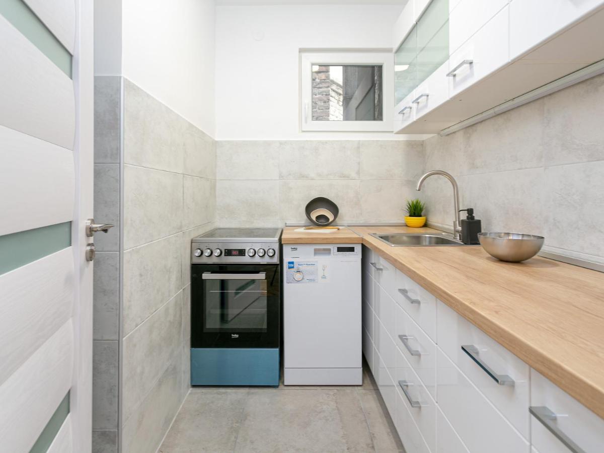 Grand Suite Centre Belgrado Esterno foto